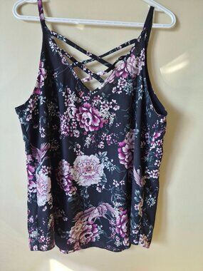 Kismet floral camisole top, size L
